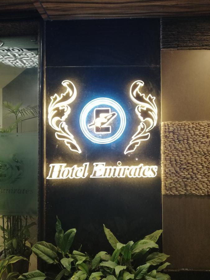 كولكاتا Hotel Emirates المظهر الخارجي الصورة